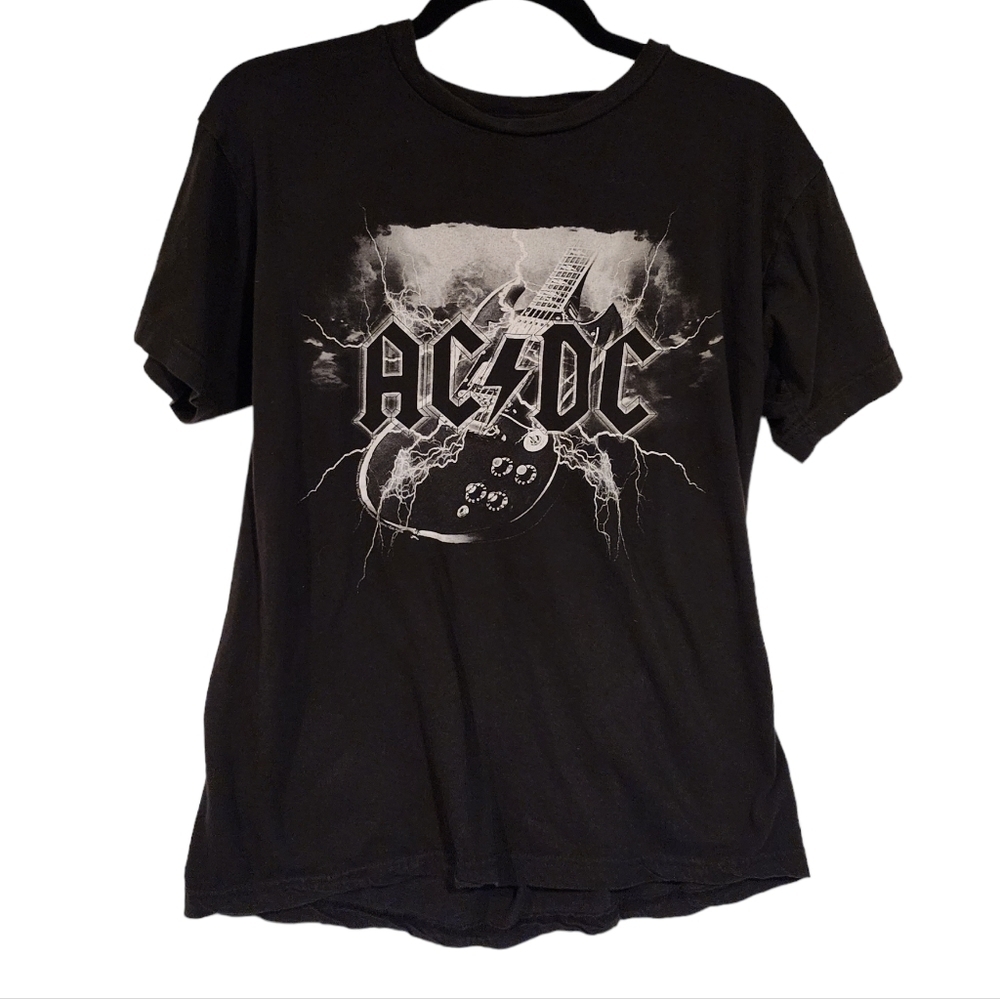 Liquid Blue AC/DC Black Guitar T-shirt SHort Sleeve Graphic Crew‎ Neck sz Md